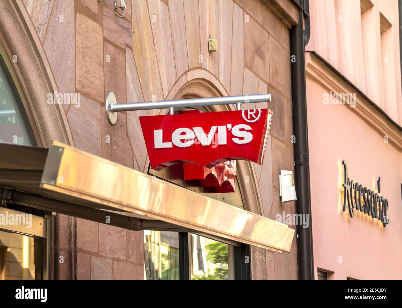 Nurnberg, Germany : Levi Strauss & Co. shop in Catania. Levi's company was  founded in 1853 and now have more than 2,800 company-operated stores Stock  Photo - Alamy