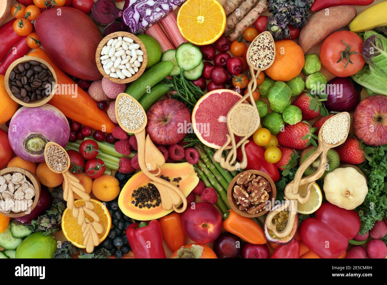 Low cholesterol health foods high in antioxidants with fruit