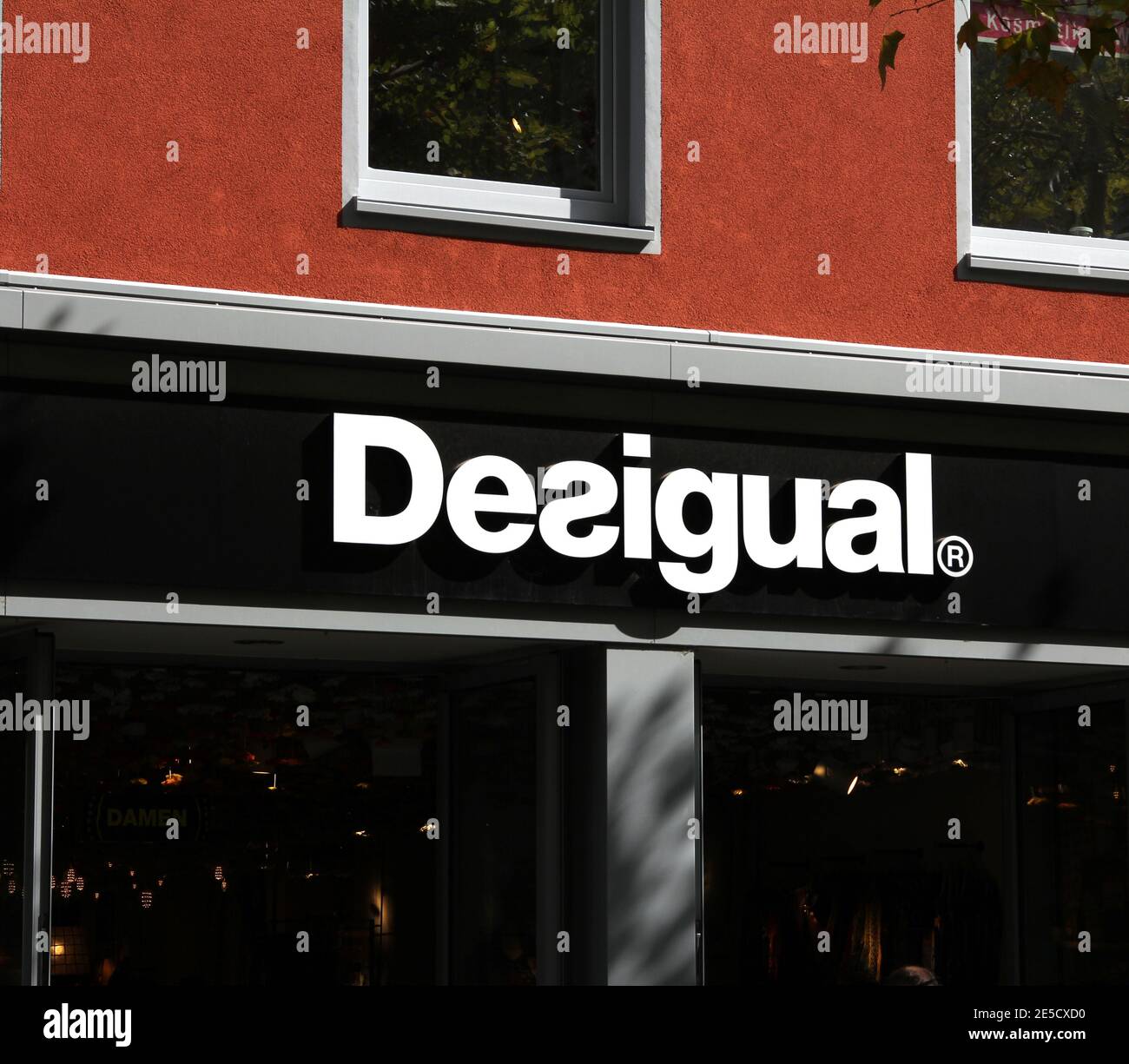 Erlangen, GERMANY : Desigual logo on Desigual's shop. Desigual is a  clothing spanish company Stock Photo - Alamy
