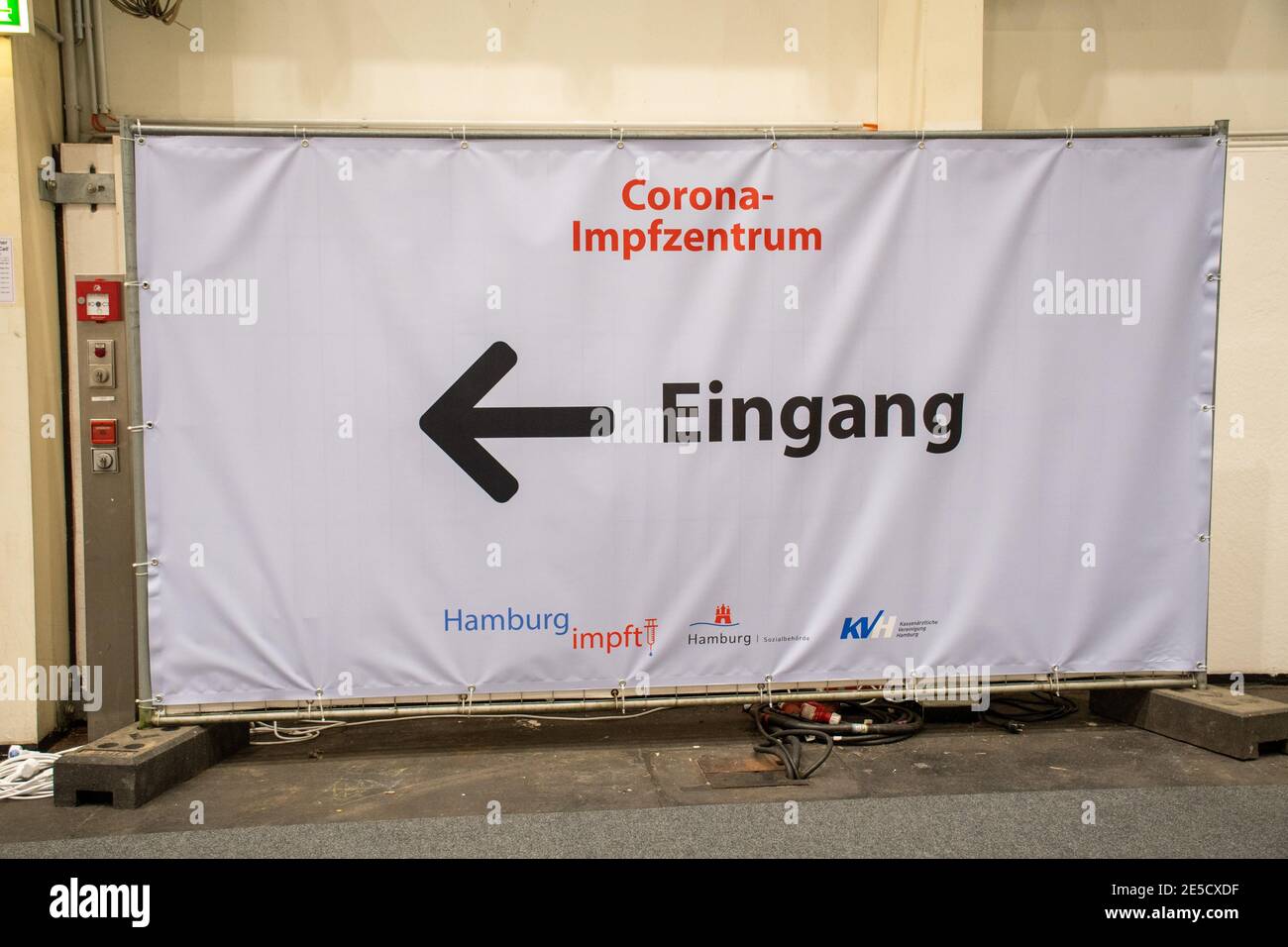 Impfzentrum High Resolution Stock Photography And Images Alamy