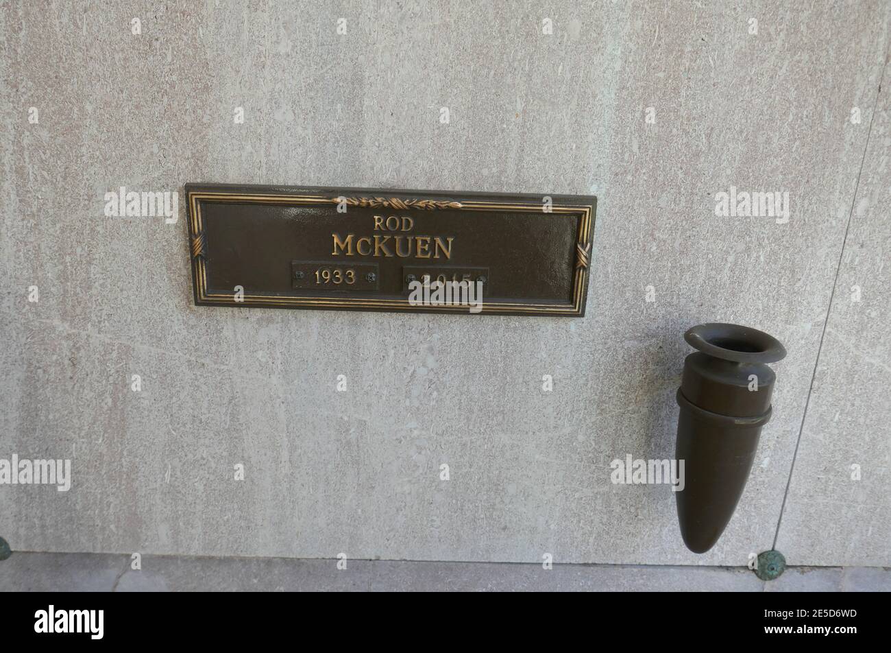 Los Angeles, California, USA 26th January 2021 A general view of atmosphere of poet/actor Rod McKuen's grave at Pierce Brothers Westwood Village Memorial Park on January 26, 2021 in Los Angeles, California, USA. Photo by Barry King/Alamy Stock Photo Stock Photo