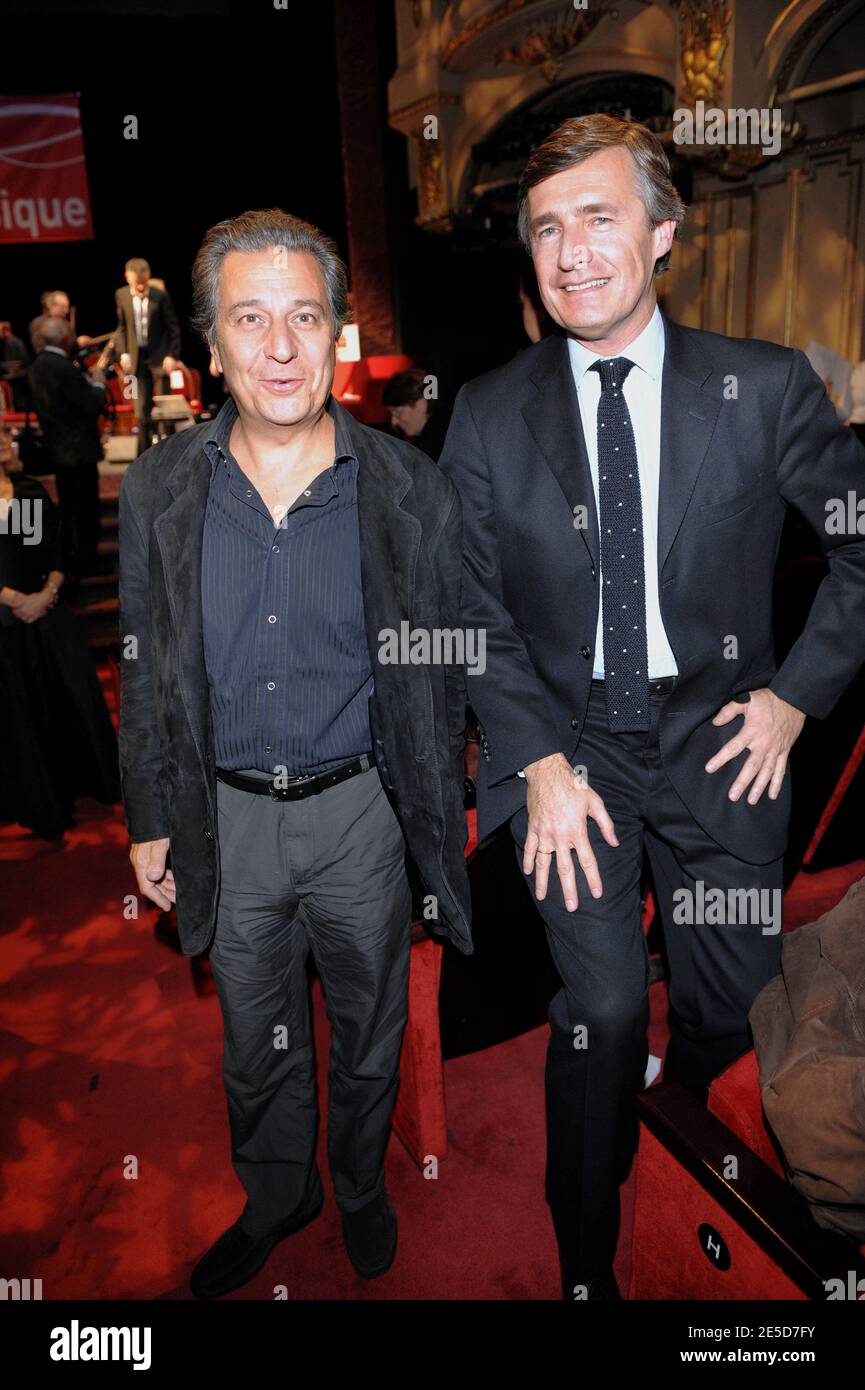 Christian Clavier and Nicolas Beytout attending the Top 30 Opera organized  by Radio Classique at the Mogador theater in Paris, France on November 10,  2008. Photo by Thierry Orban/ABACAPRESS.COM Stock Photo - Alamy