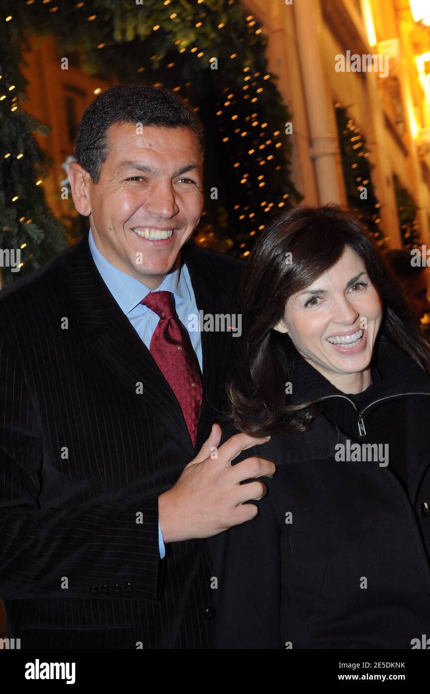 French rugbyman Abdelatif Benazzi and Caroline Barclay attend the 'switch on' ceremony of Christmas lights on the Faubourg Saint Honore street in Paris, France November 26, 2008. Photo by Helder Januario/ABACAPRESS.COM Stock Photo