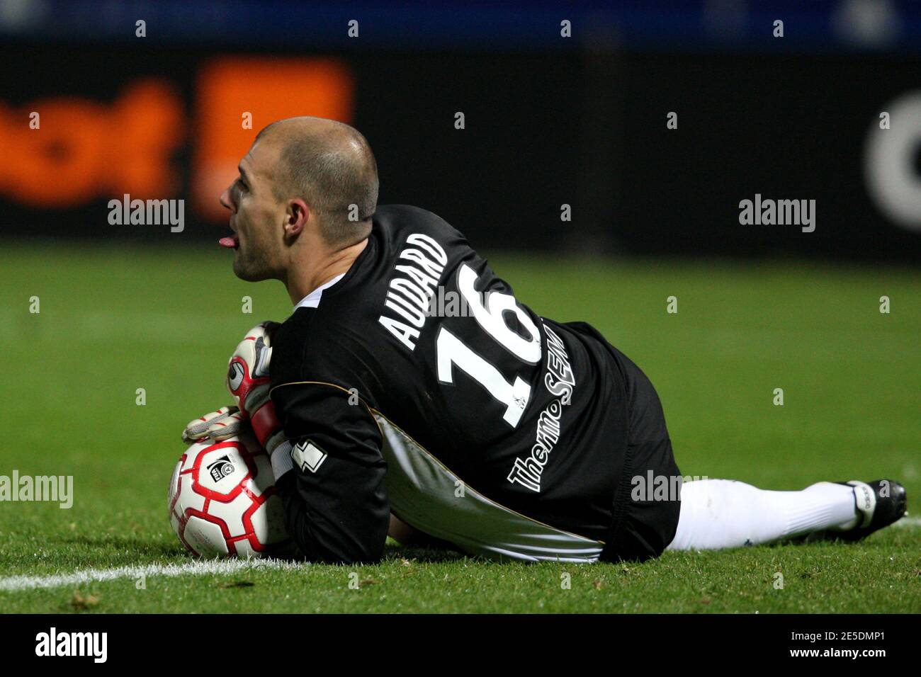 Play matches hi-res stock photography and images - Page 29 - Alamy