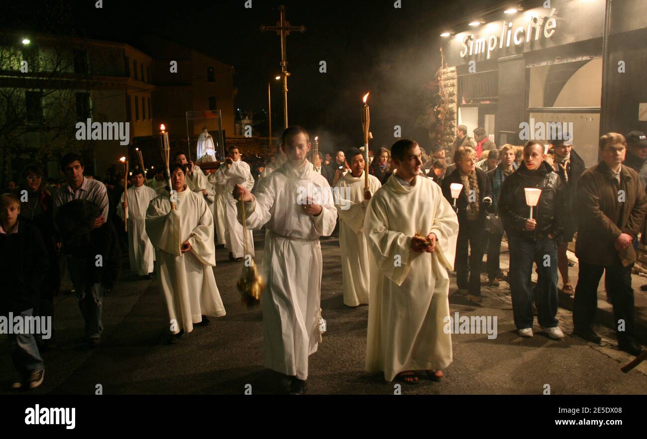 Procession at Notre-Dame of Fourviere basilica in Lyon, France, on December 8, 2008 as part of the 10th edition of the 'Fete des lumieres', the secular version of this religious tradition devoted to virgin Mary and dating back 150 years ago. Photo by Vincent Dargent/ABACAPRESS.COM Stock Photo