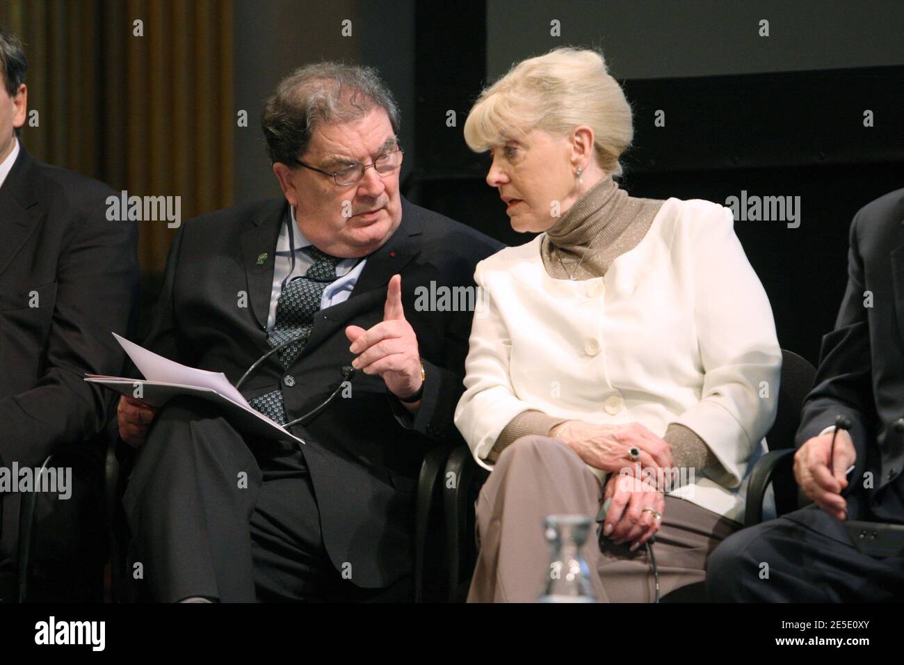 Nobel Peace Prize 1998 John Hume and Nobel Peace Prize 1976 Betty Williams attending the 9th World Summit of Nobel Peace Laureates, held at the Hotel de Ville of Paris, France, on December 11, 2008. Photo by Malkon/ABACAPRESS.COM Stock Photo