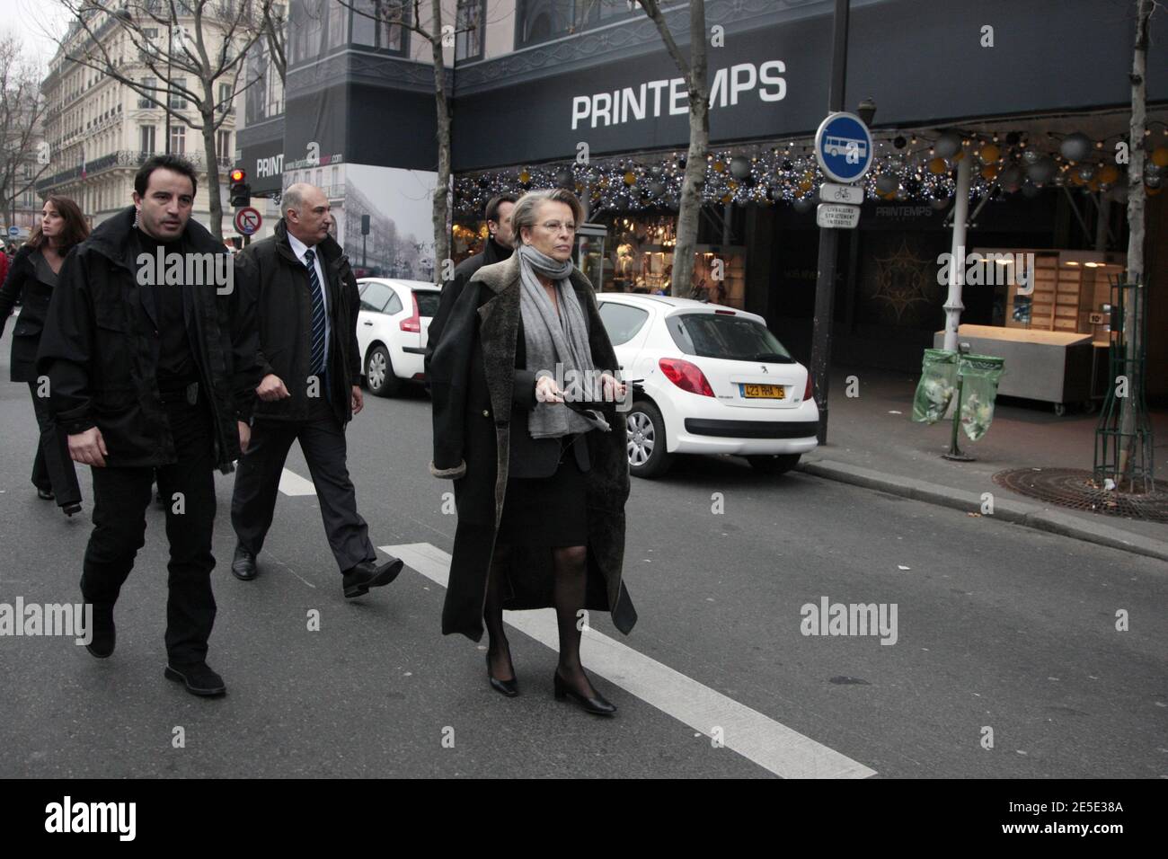 EXCLUSIVE - Minister of Interior Michele Alliot-Marie arriving at Printemps department store in Paris, France on December 16, 2008. Police neutralized explosives discovered in Printemps department store. Photo by ABACAPRESS.COM Stock Photo
