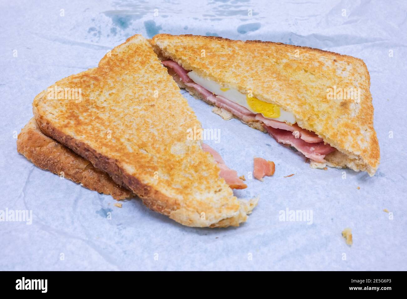 Bacon and egg toasted sandwich Stock Photo Alamy