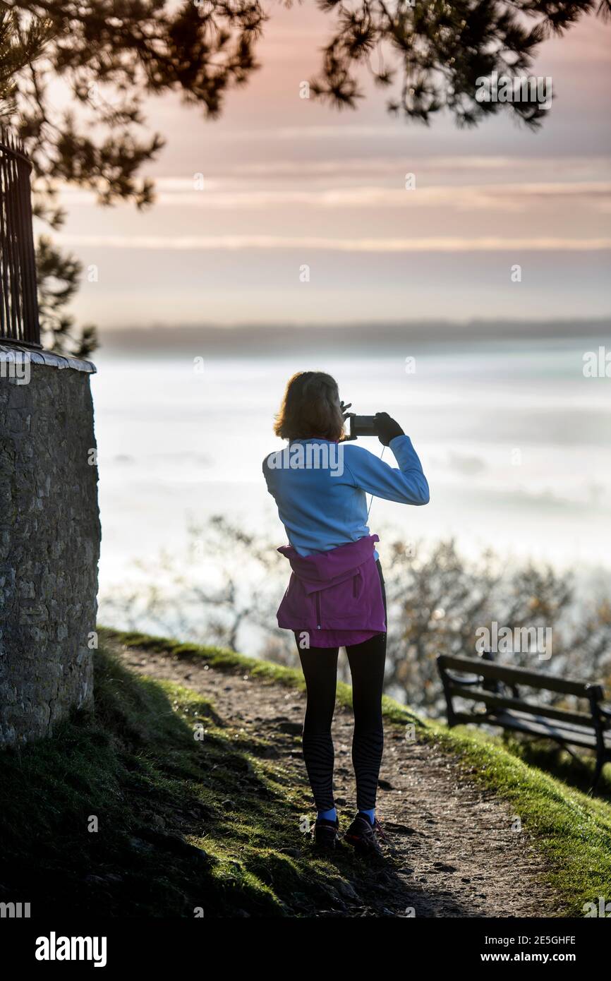 The cotswolds edge escarpment hires stock photography and images Alamy