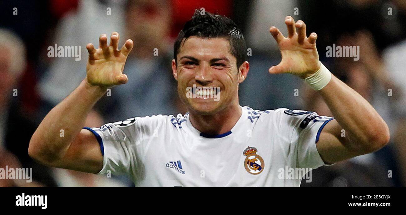 Real Madrid S Cristiano Ronaldo Celebrates After Scoring A Goal Against Tottenham Hotspur During The First Leg Of Their Champions League Quarter Final Soccer Match At Santiago Bernabeu Stadium In Madrid April 5 11