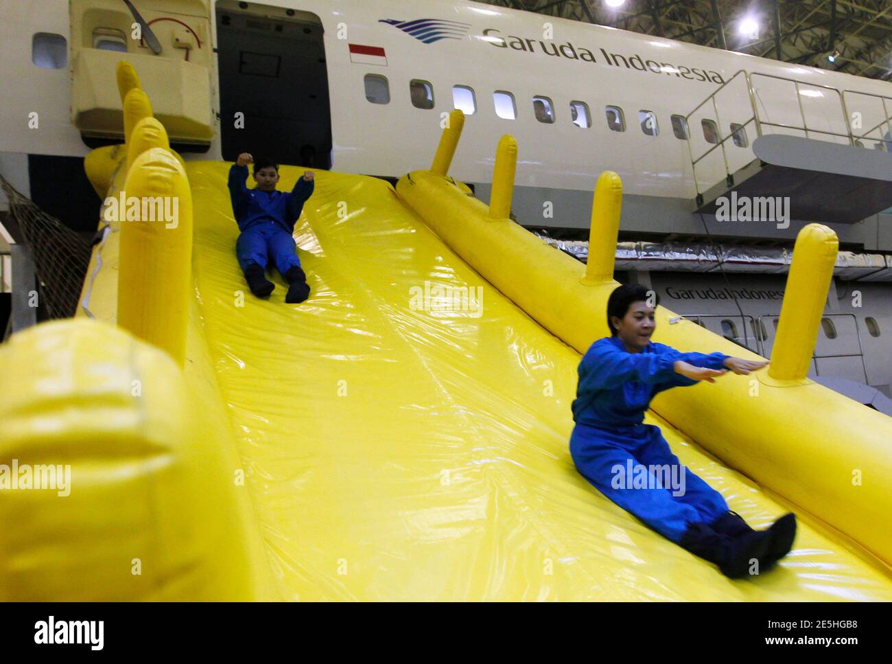 Aircraft evacuation training hi-res stock photography and images - Alamy