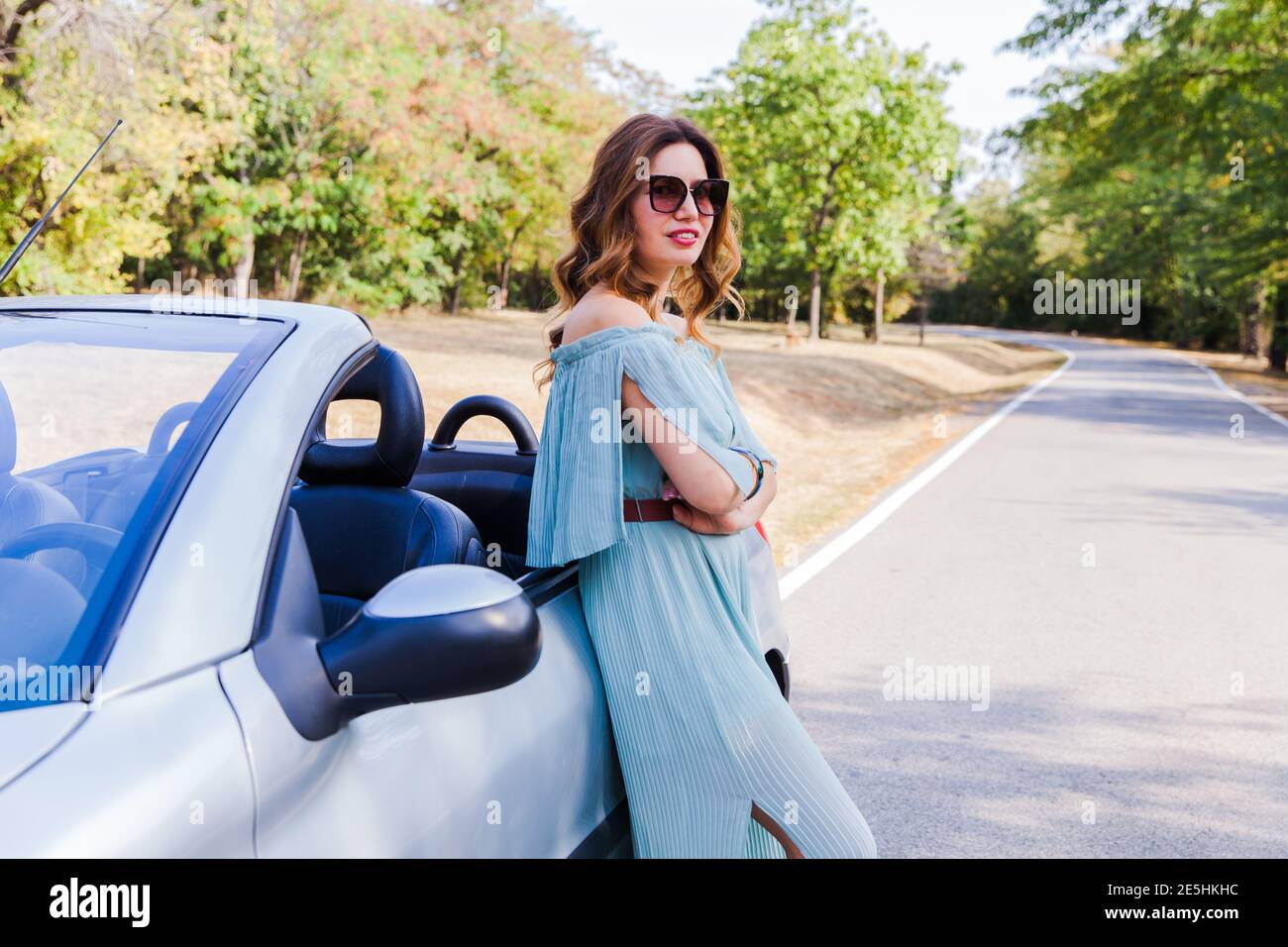 female #girl #model #car #outdoor #casual #photoshoot #pi… | Flickr