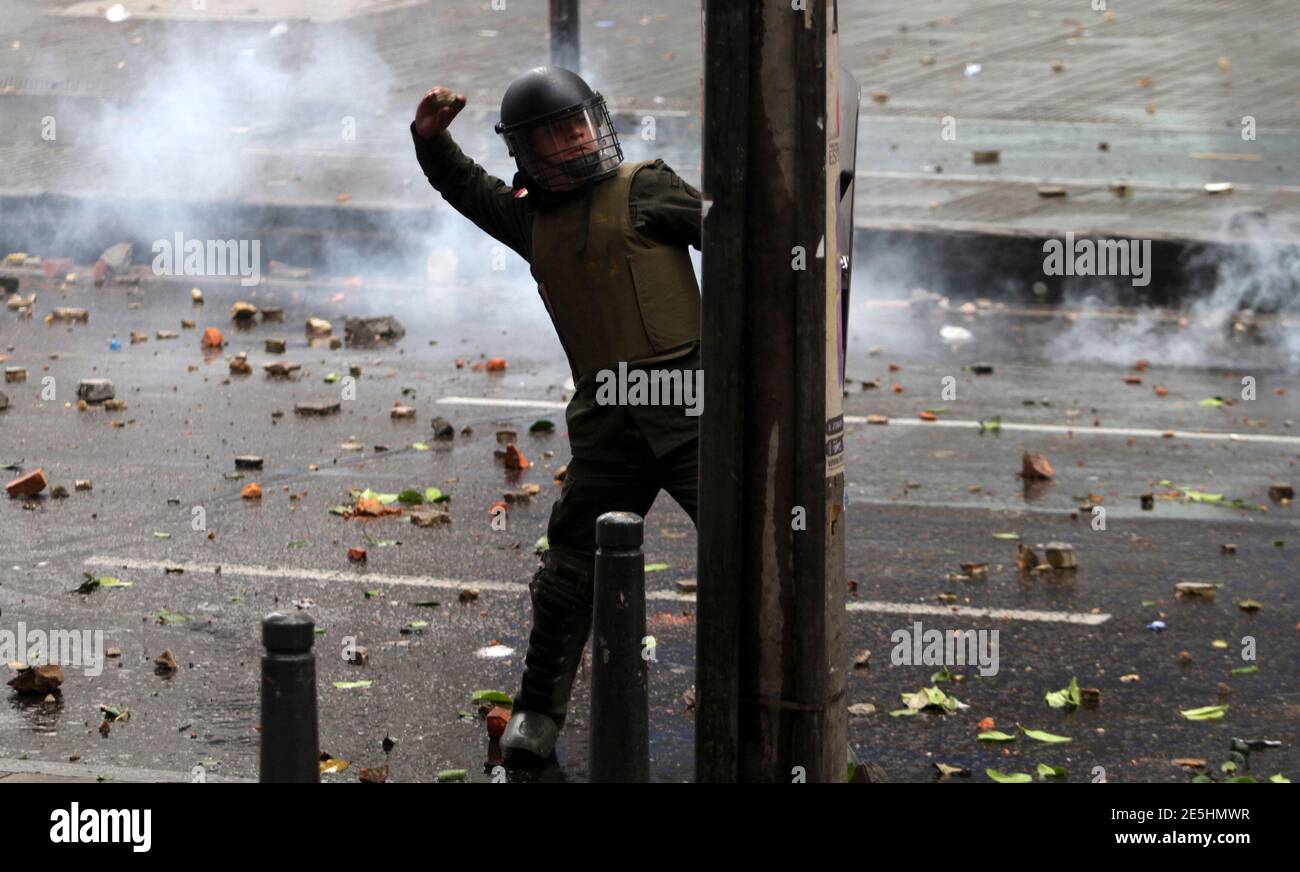 Students bus colombia hi-res stock photography and images - Alamy