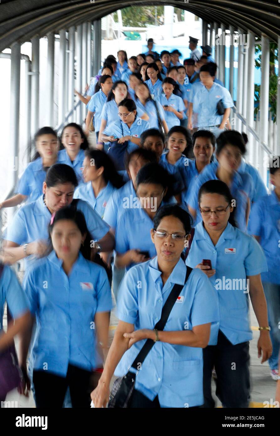 Wiring harnesses hires stock photography and images Alamy