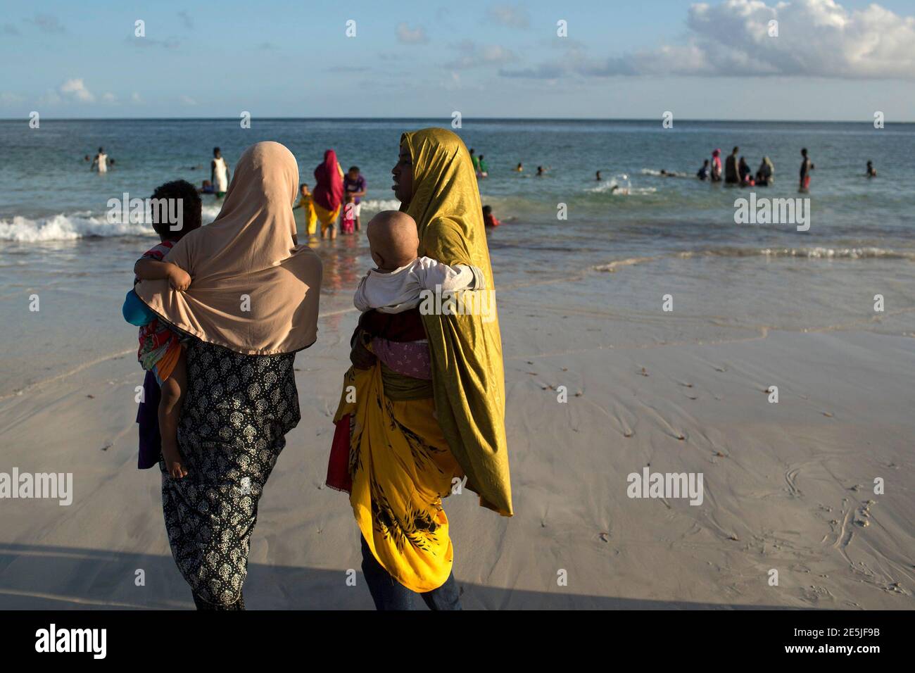 Mogadishu Beach High Resolution Stock Photography And Images Alamy