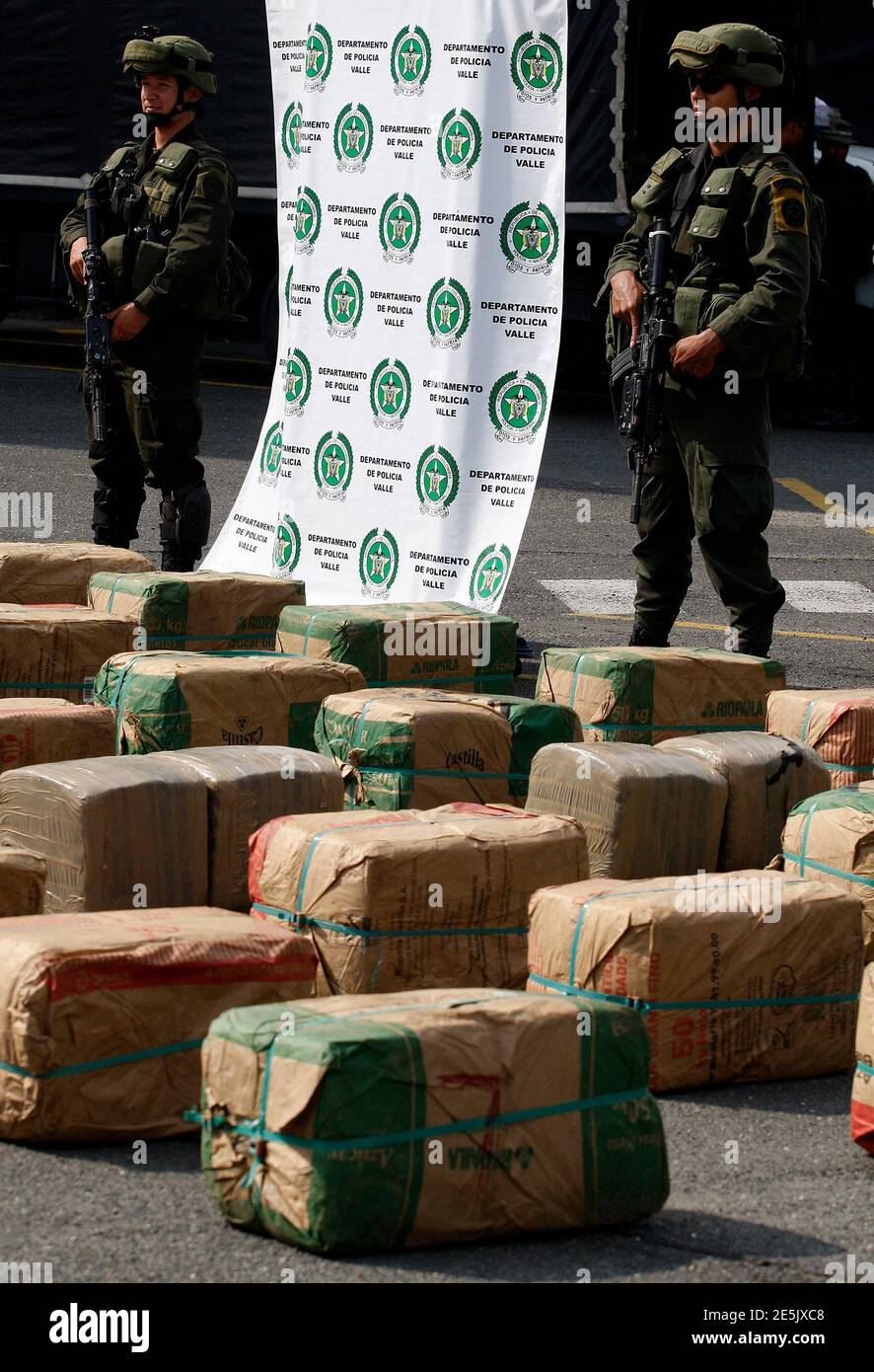 Narcotics cali hires stock photography and images Alamy