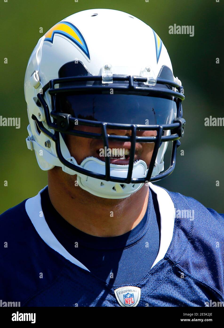 Manti teo hi-res stock photography and images - Alamy