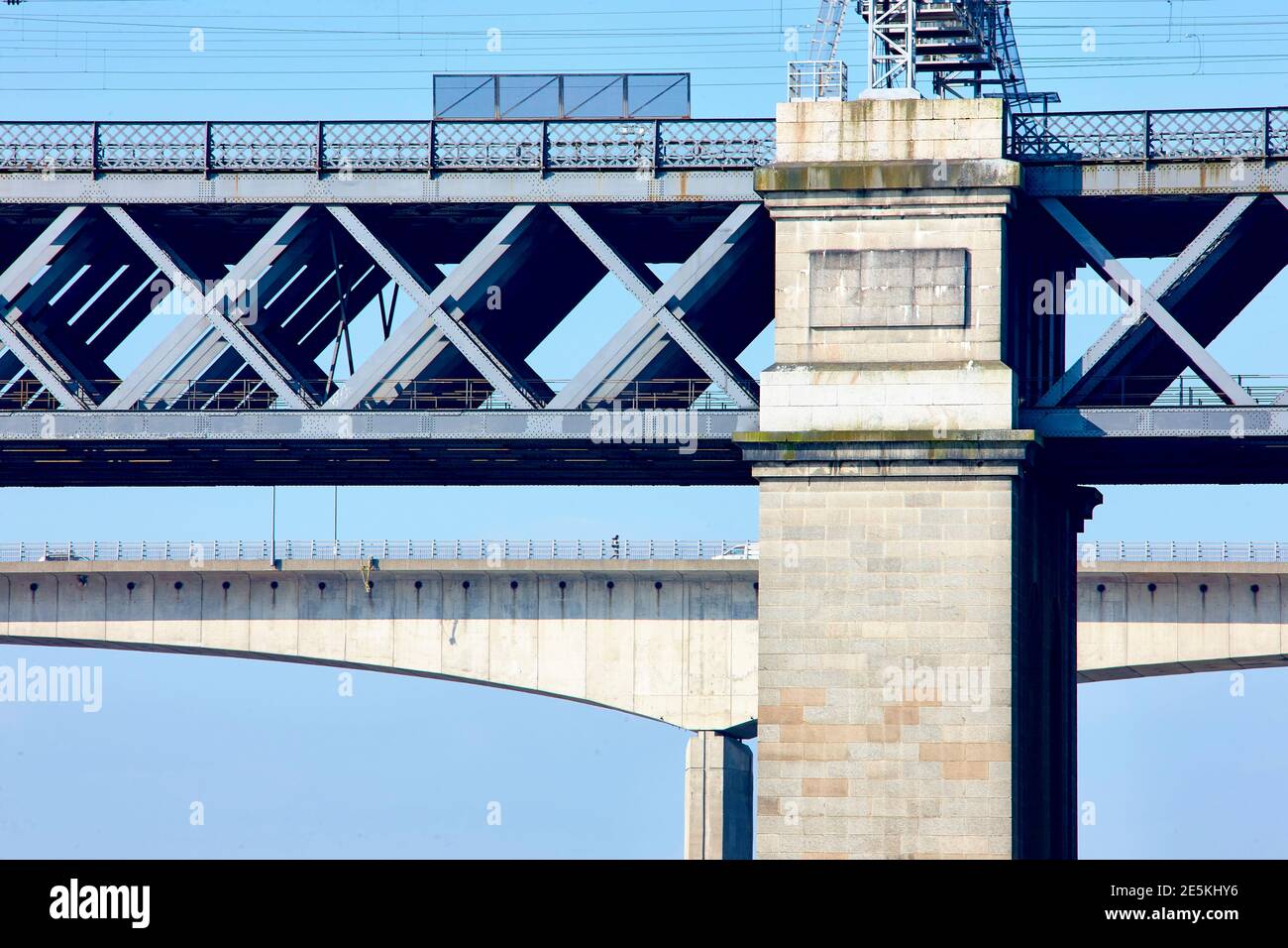 King Edward VII Railway Bridge, Newcastle Upon Tyne, Tyneside, North East England, UK Stock Photo