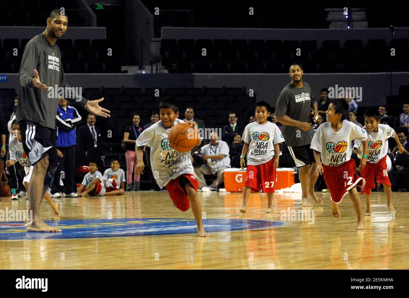 Tim duncan l hi-res stock photography and images - Alamy