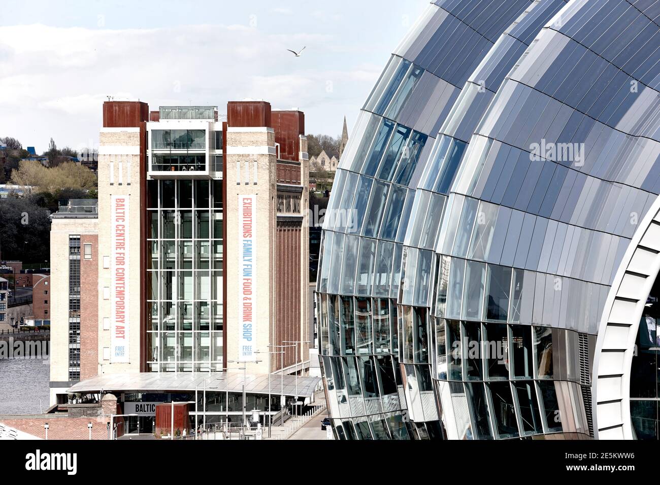 Baltic Centre for Contemporary Art with the Sage in Gateshead & Newcastle Upon Tyne, Tyneside, North East England, UK Stock Photo