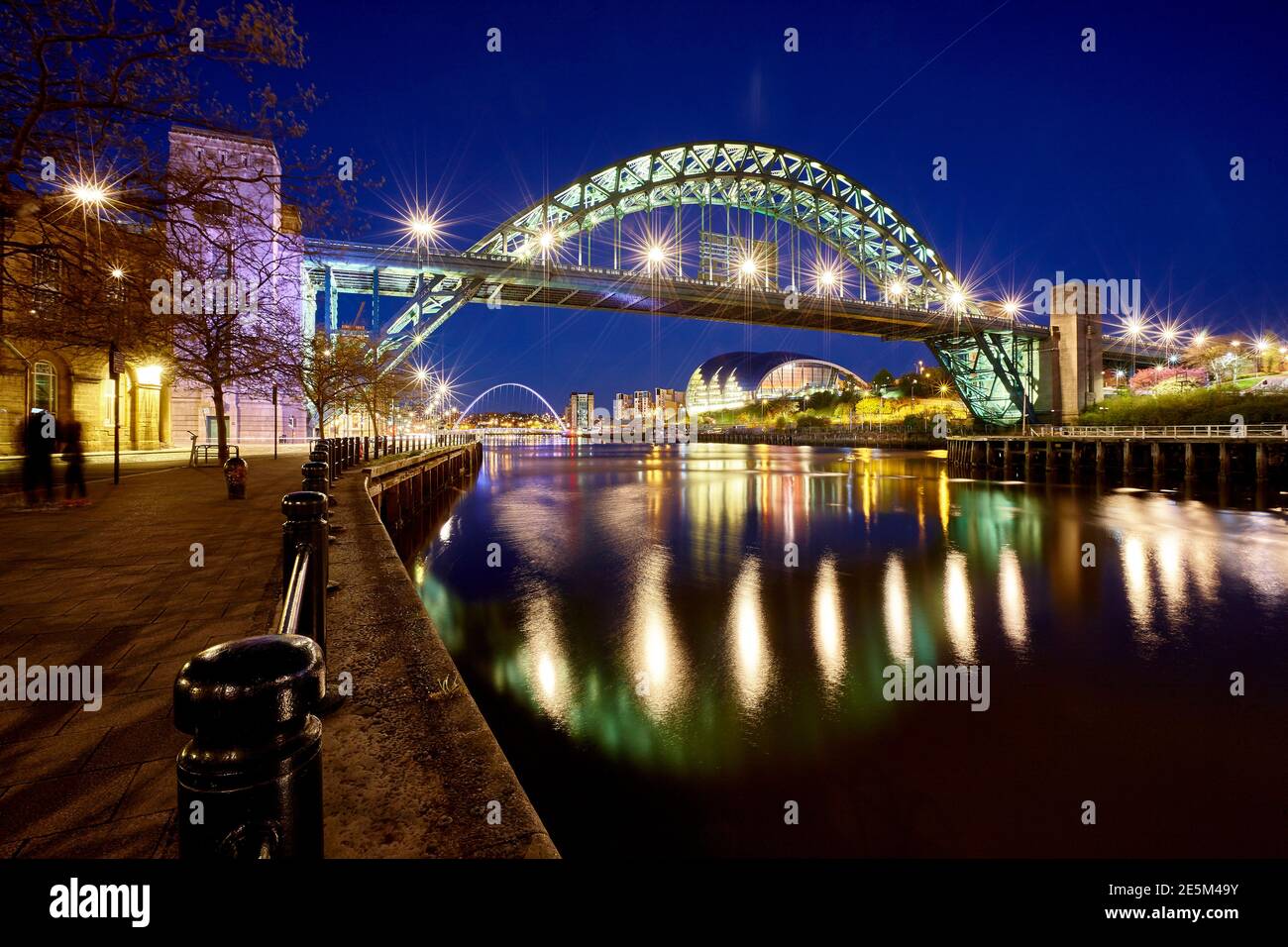 Tyne Bridge at night, Newcastle Upon Tyne, Tyneside, North East England, UK Stock Photo