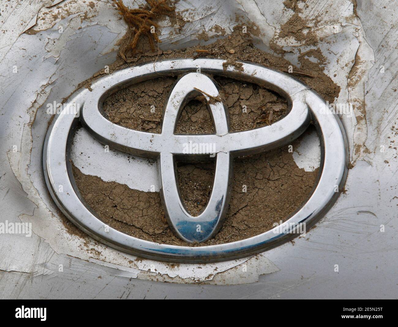 Toyota Accident High Resolution Stock Photography And Images Alamy Toyota Accident High Resolution Stock Photography And Images Alamy