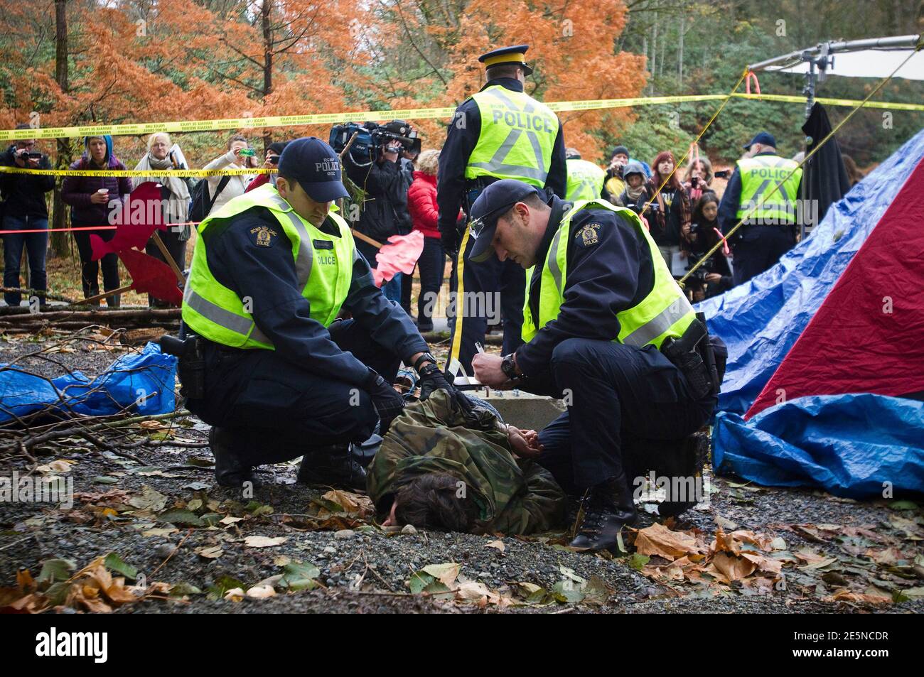 Page 10 - Royal Canadian Mounted Police Officers High Resolution Stock Photography and Images - Alamy