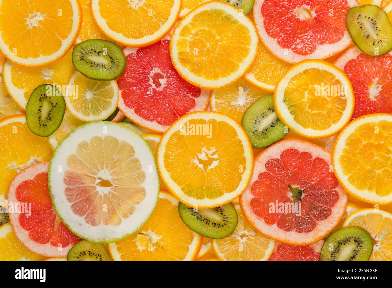 Slices fresh citrus fruits hi-res stock photography and images - Alamy