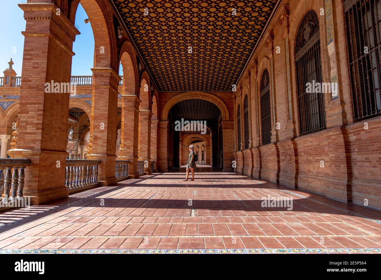 Sevilla, Plaza de España. Architectural details of the palace in the most known square of Seville (Spain). Sunny day with blue sky. Stock Photo