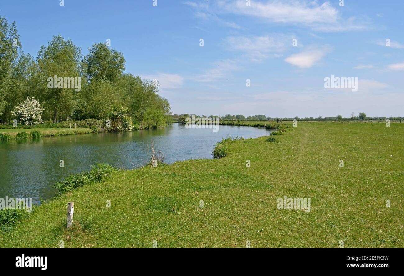 Scenic curving river in the Cotswolds, England Stock Photo