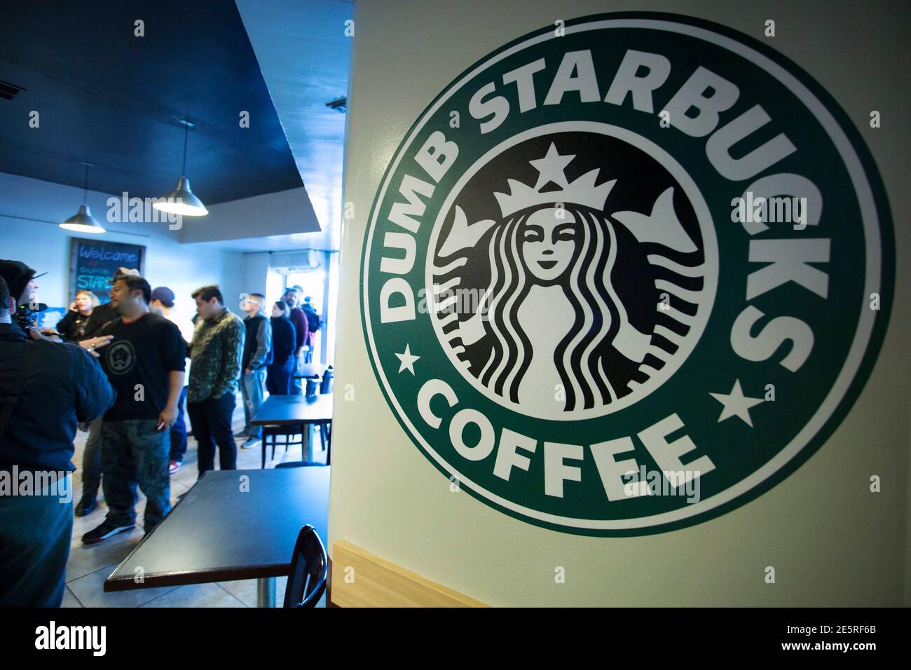 page 3 inside starbucks coffee shop in high resolution stock photography and images alamy