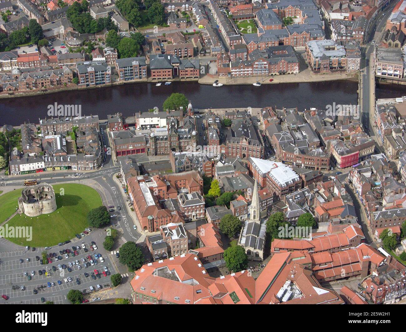 aerial view of York city centre, incl Jorvik Viking Centre, Cliffords Tower (castle) & area around Bridge Street over the River Ouse, and Kings Staith Stock Photo