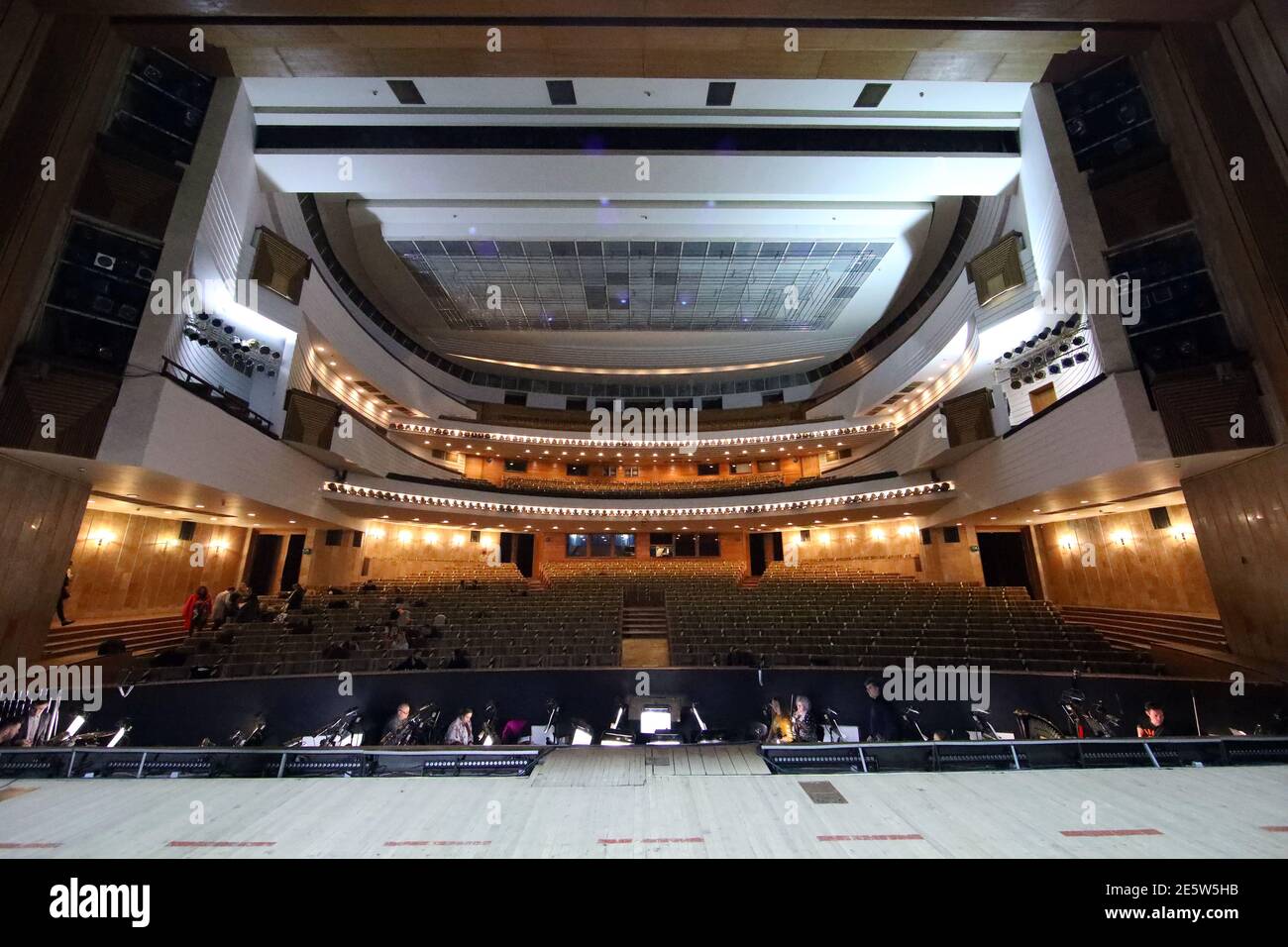 Opera Boxes High Resolution Stock Photography and Images - Alamy