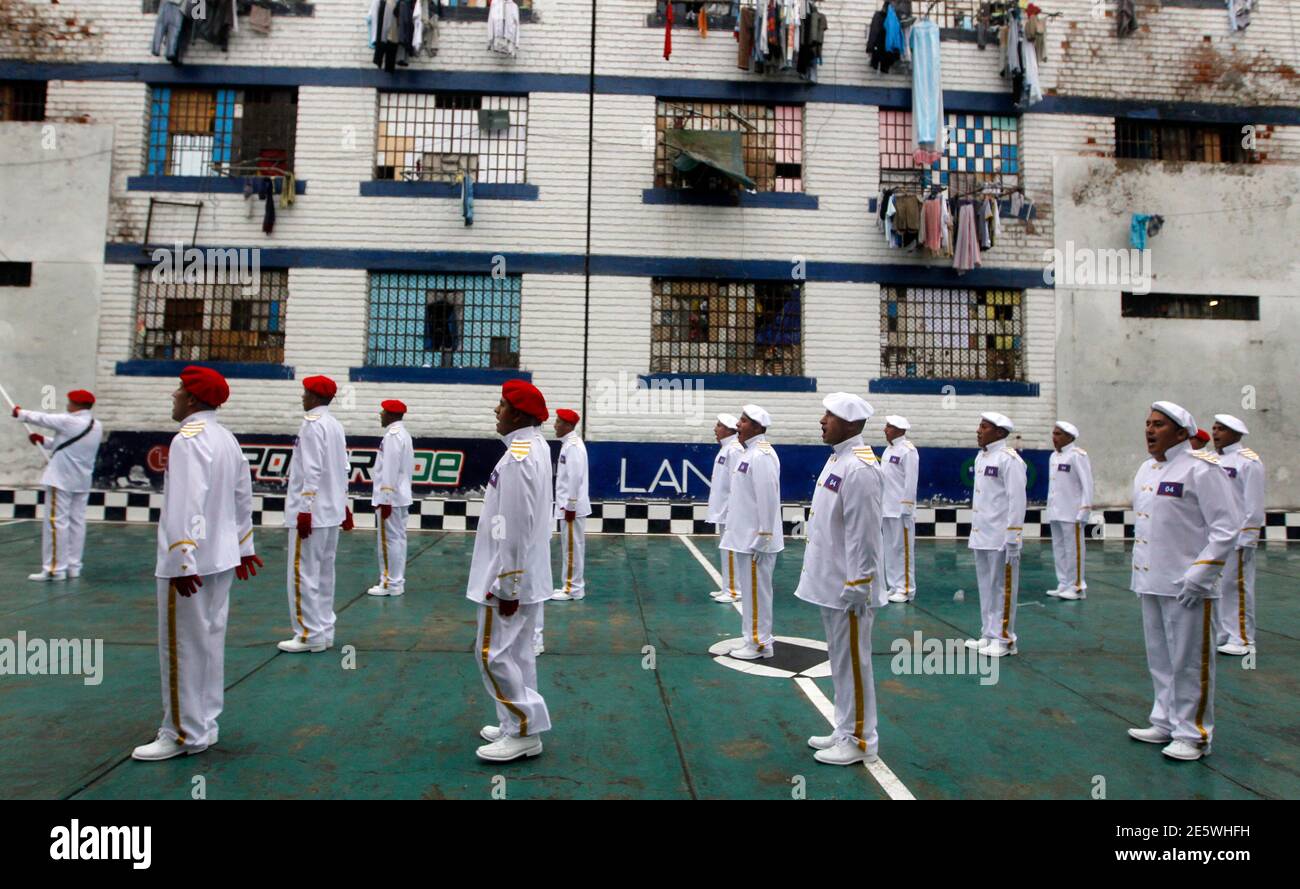 Jail uniforms hires stock photography and images Alamy