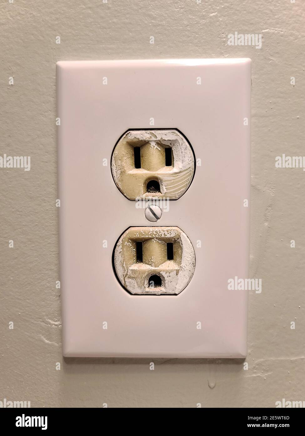 Surface mounted socket hires stock photography and images Alamy