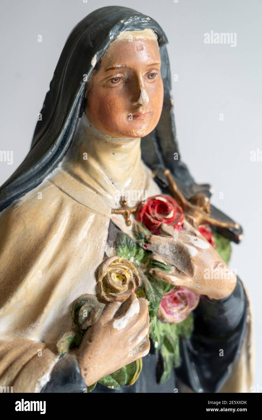 Statue of st therese of lisieux hi-res stock photography and images - Alamy