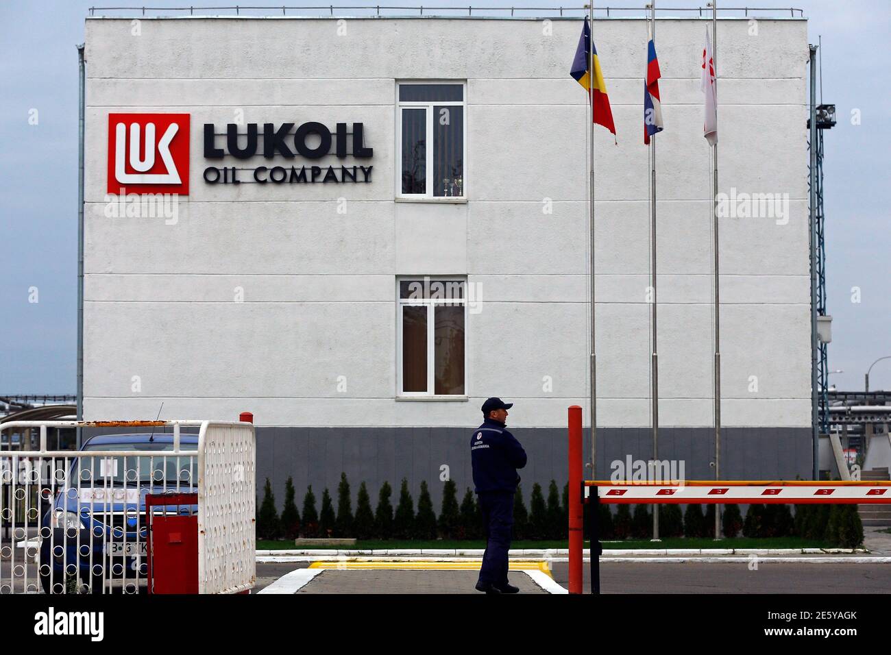 Ploiesti City High Resolution Stock Photography And Images Alamy