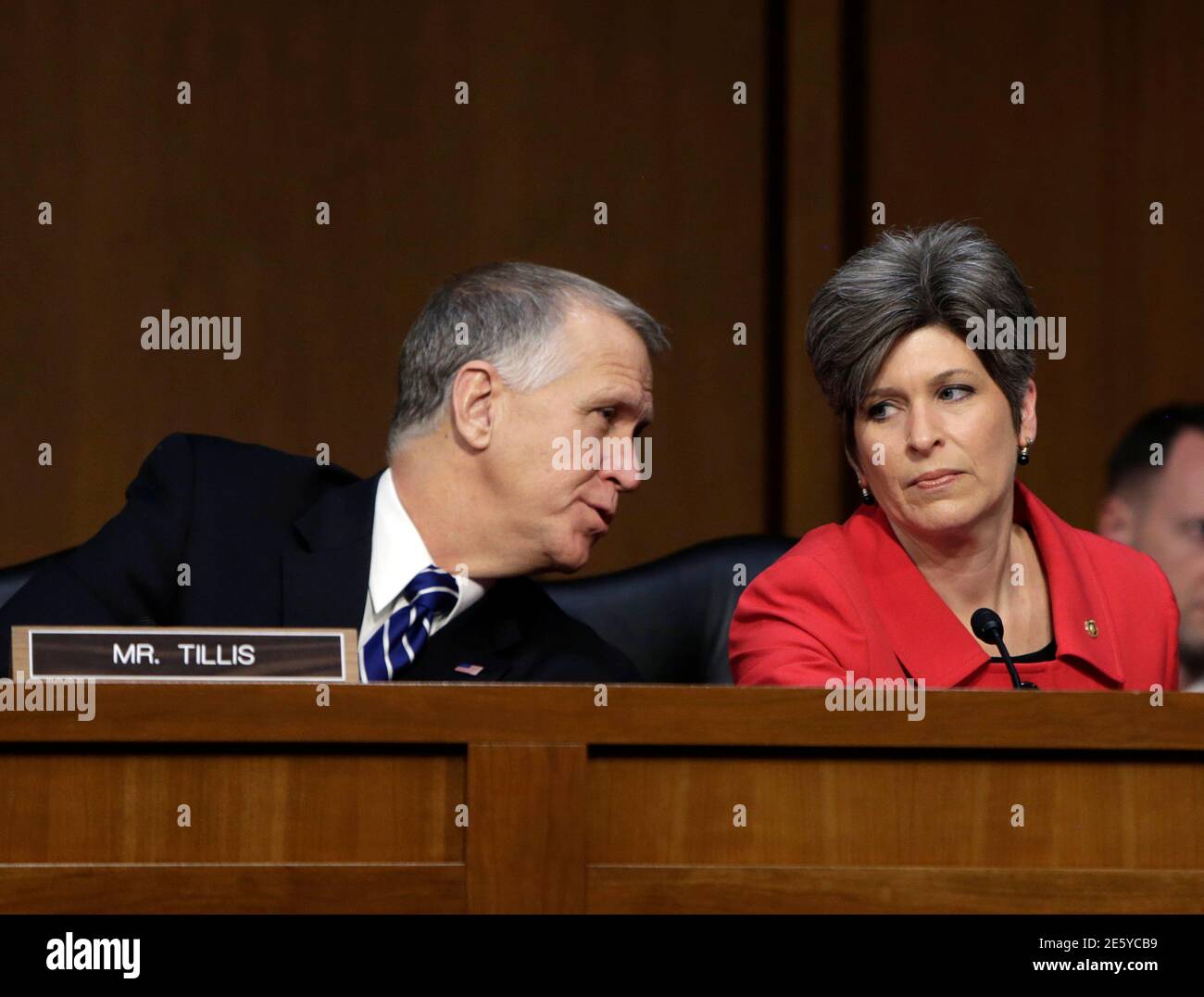 Newly-elected United States Senator Joni Ernst (R-IA) (R ...