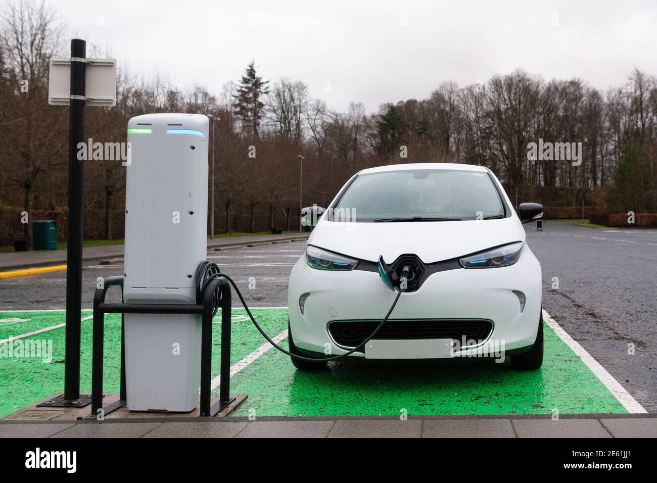 Electric charging scotland High Resolution Stock Photography and Images