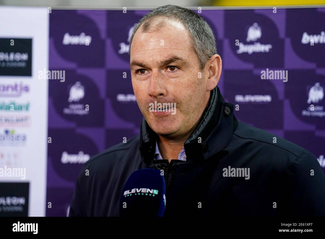BRUGES, BELGIUM - JANUARY 28: coach Paul Clement of Cercle Brugge during  the Pro League match between Cercle Brugge and Club Brugge at Jan  Breydelstad Stock Photo - Alamy