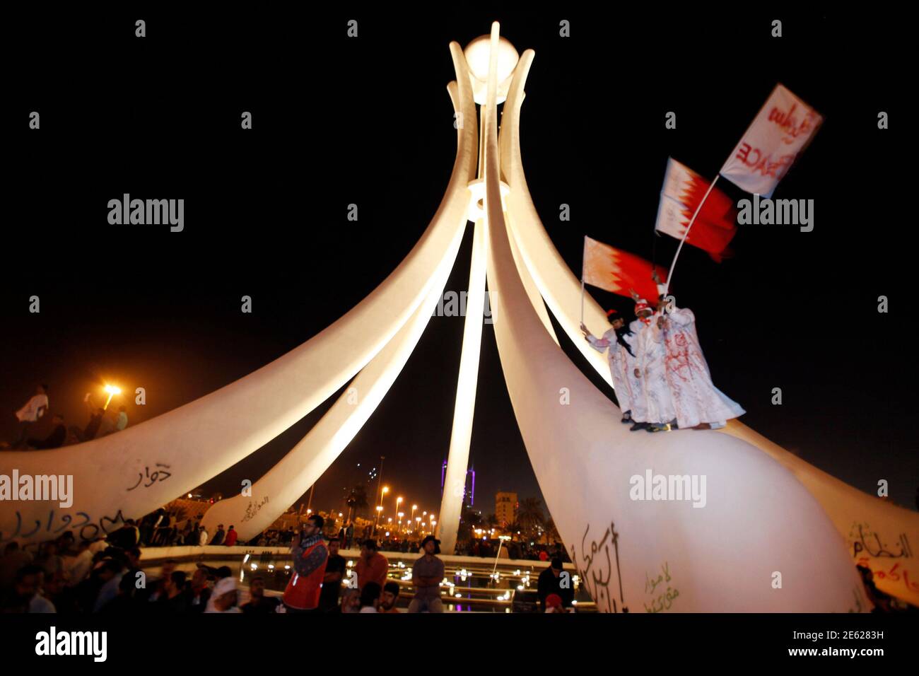 Victory roundabout hires stock photography and images Alamy