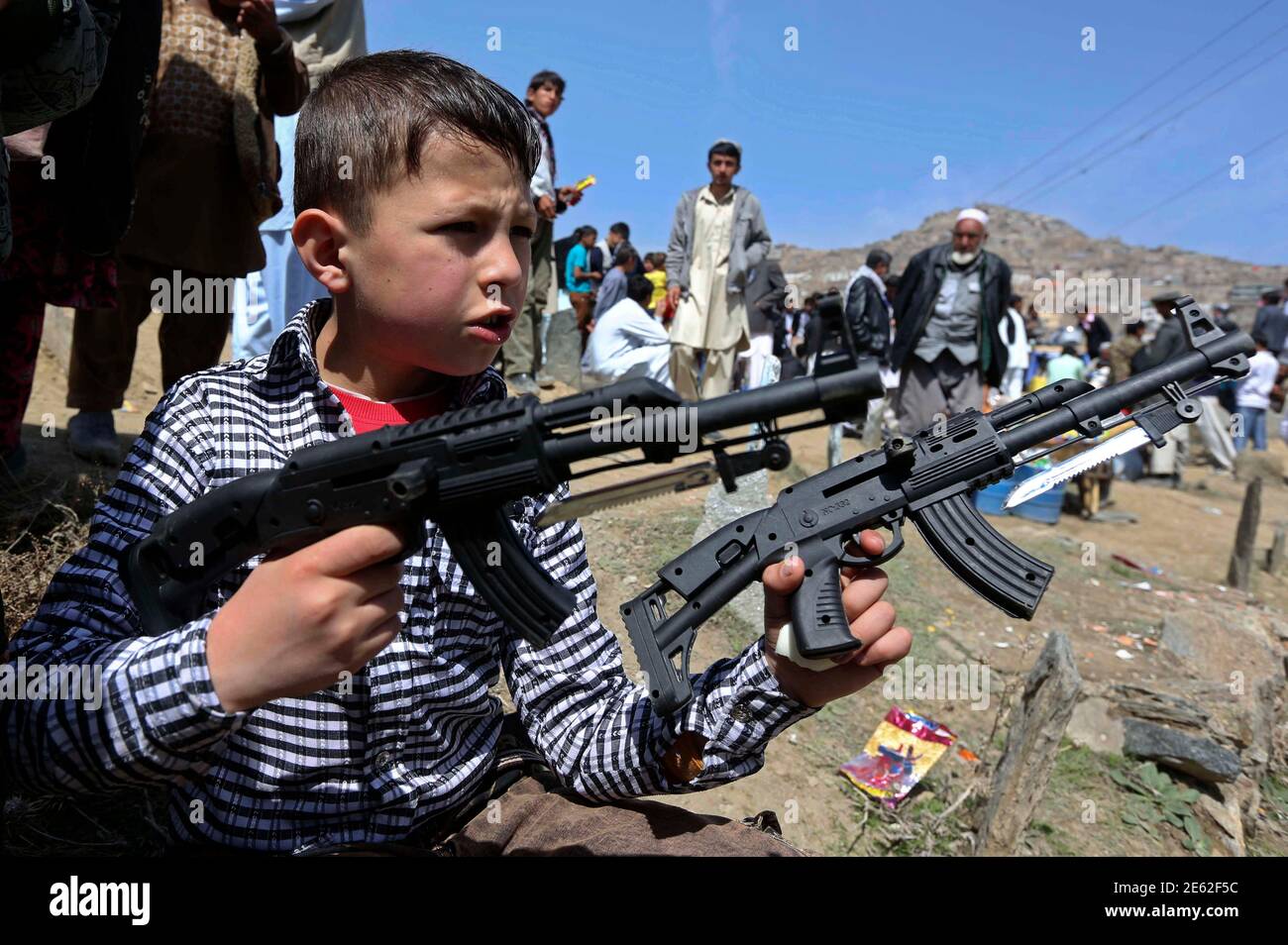 Afghan guns hi-res stock photography and images - Page 8 - Alamy