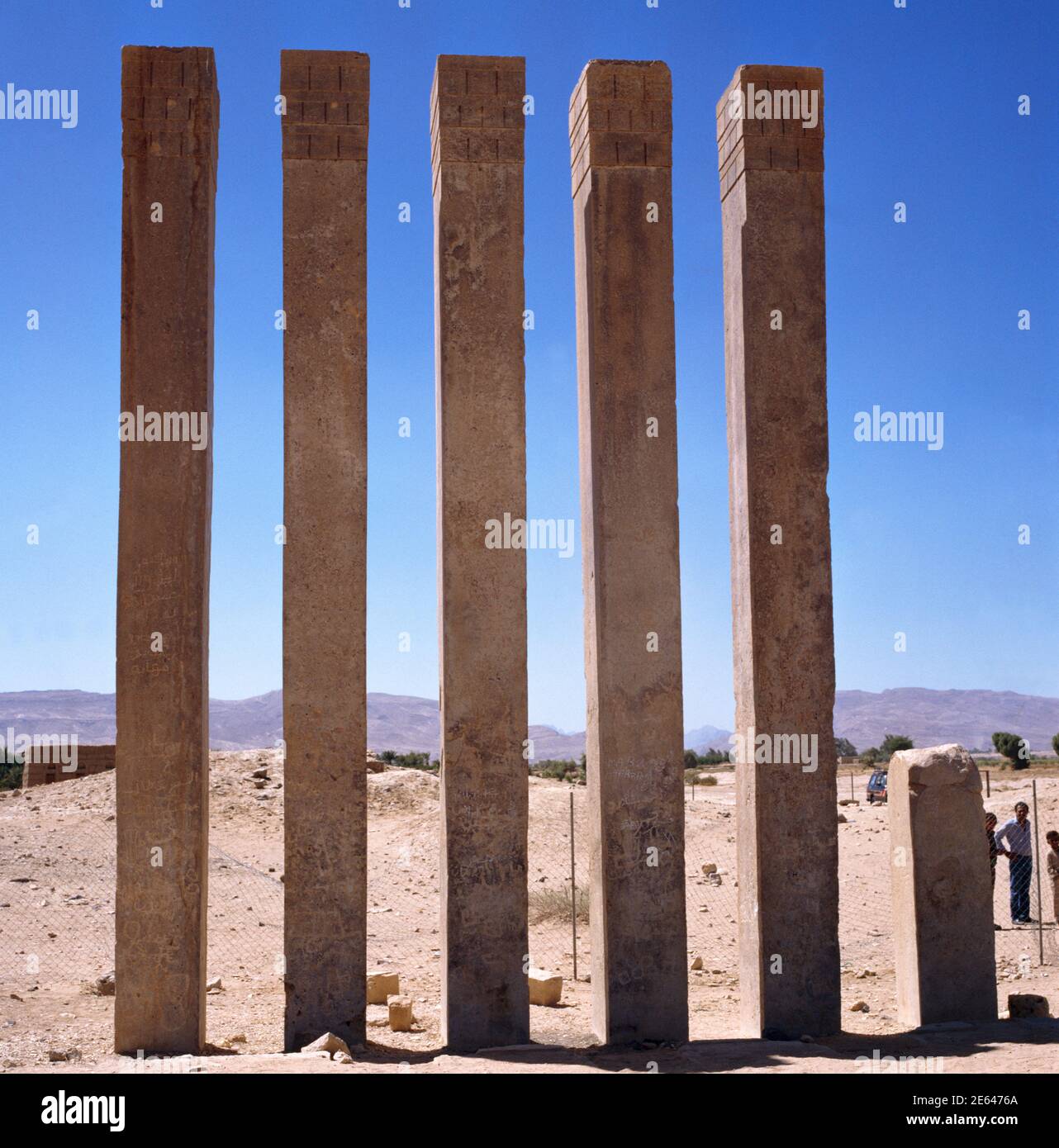 Ma'rib Yemen The Six Pillars of the Barren Temple (Throne of Bilqis ...