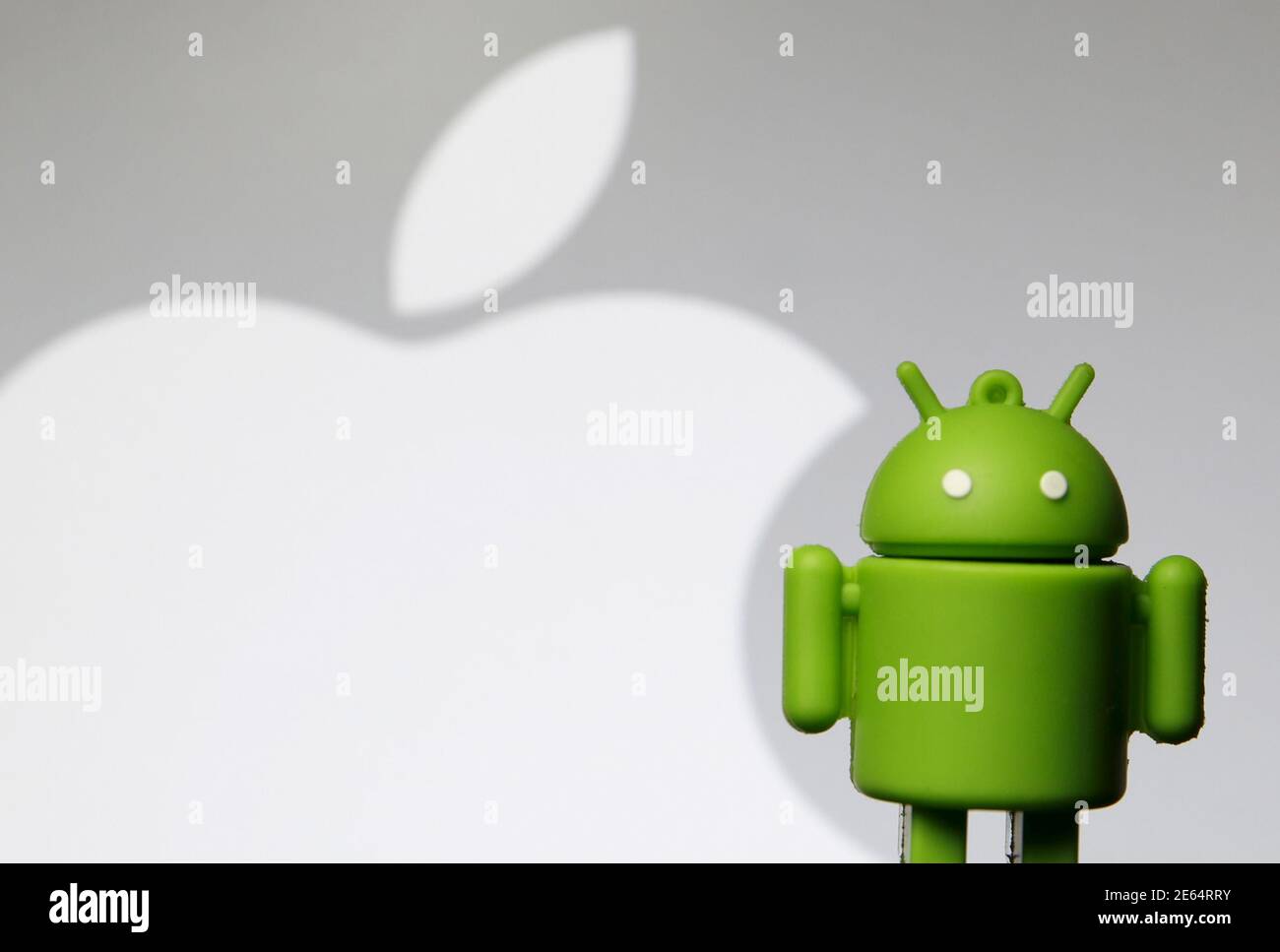 An Android Mascot Is Seen In Front Of A Displayed Logo Of Apple In This Photo Illustration Taken In Zenica Bosnia And Herzegovina May 5 15 A U S Appeals Court On May