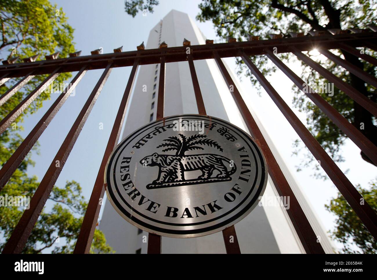 rbi-building-mumbai-india-high-resolution-stock-photography-and-images