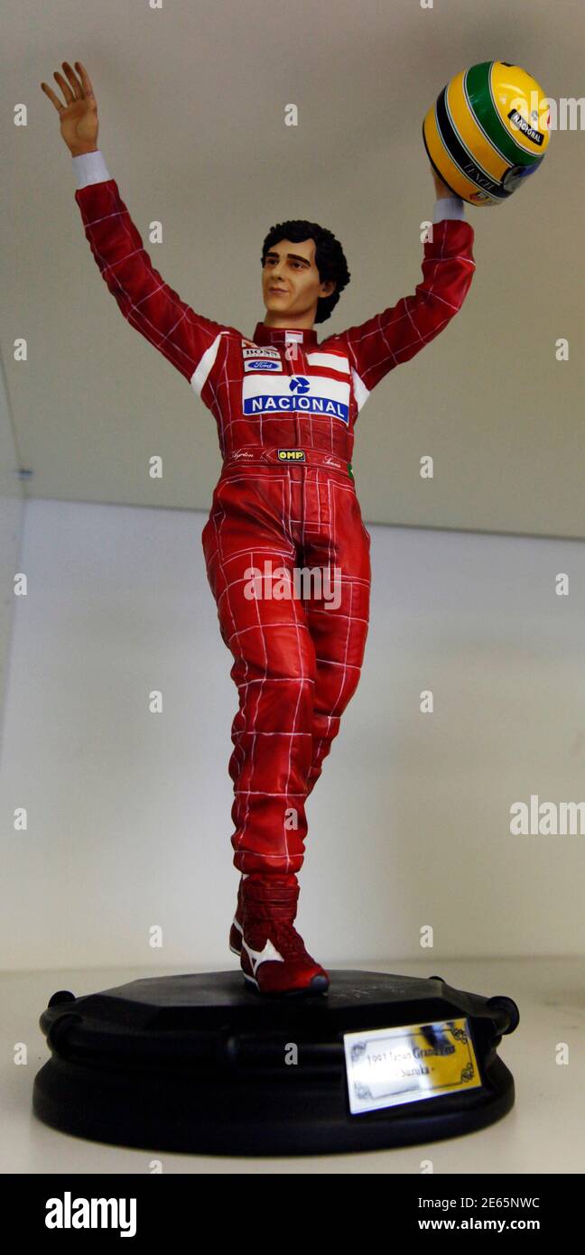 Statuina Ayrton Senna Pilot McLaren Brazil Formula 1 Statua Action figure 24cm 