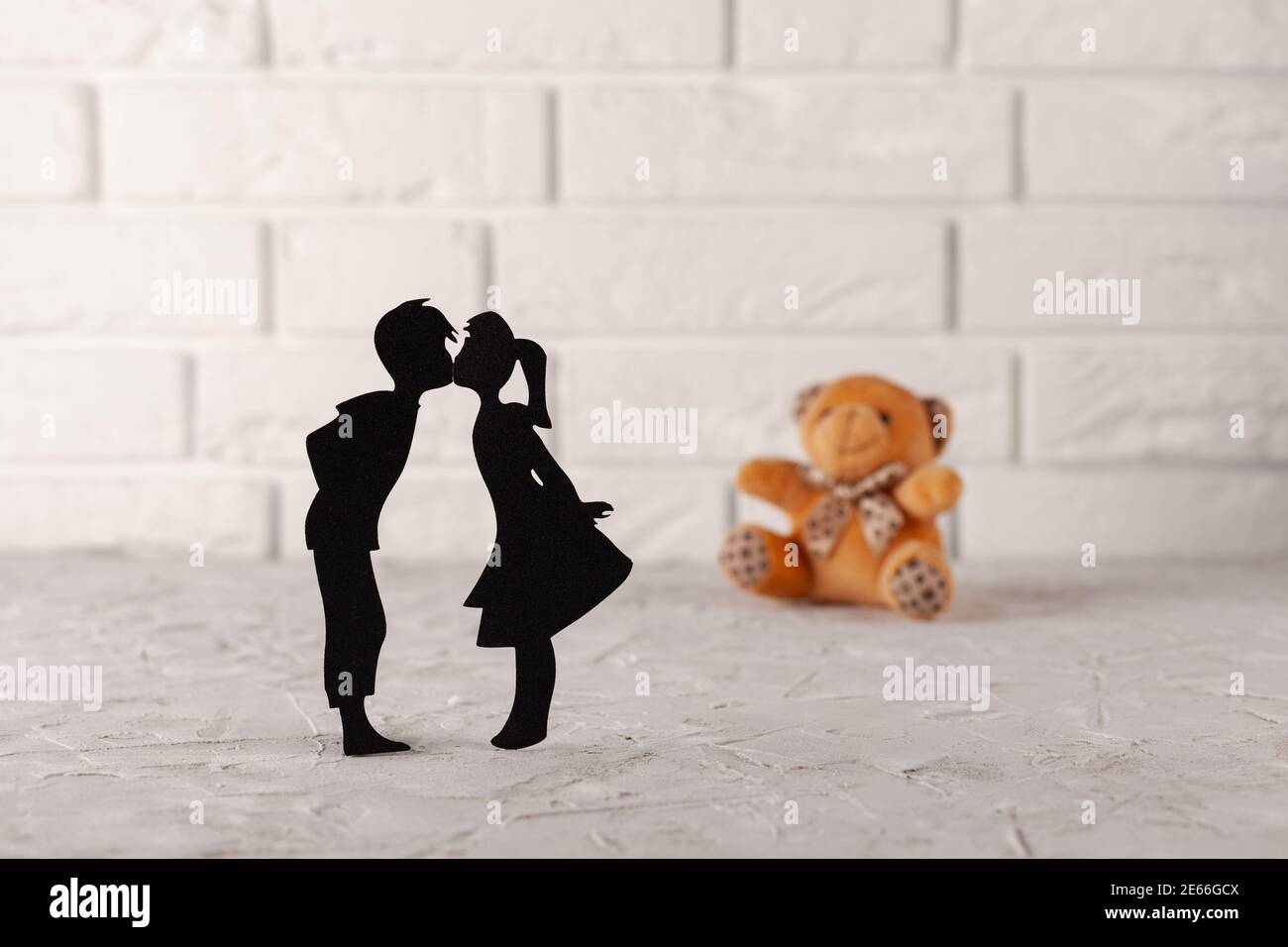 couple in love and teddy bear Stock Photo - Alamy