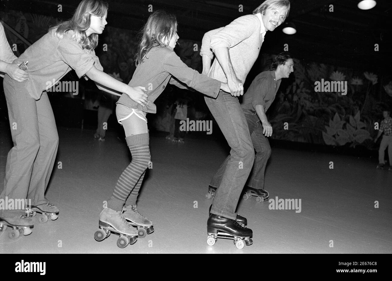 Roller skating 1970s hi-res stock photography and images - Alamy