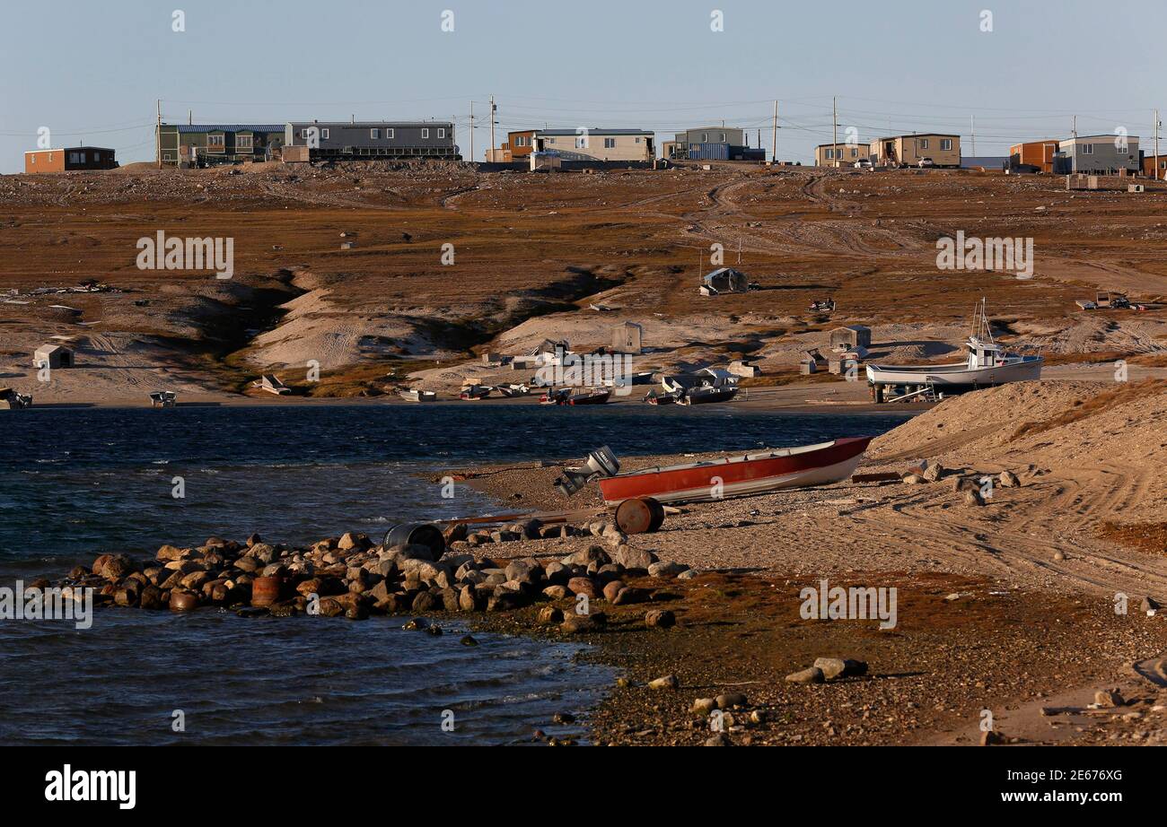 Gjoa haven nunavut hires stock photography and images Alamy