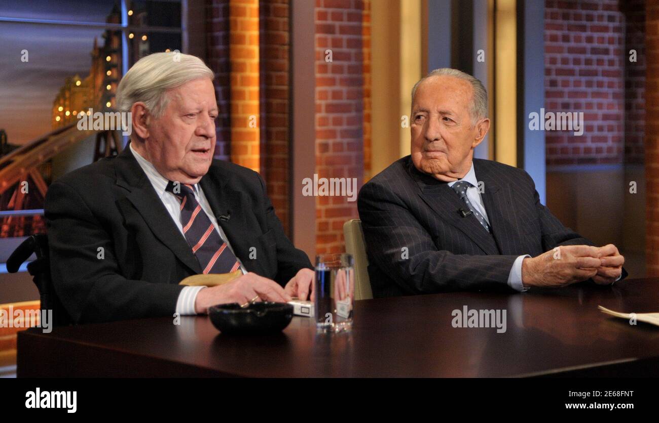 Former chancellor Helmut Schmidt and journalist and Peter Scholl-Latour (R), are pictured shortly before the recording of an exclusive in the ARD Talkshow "Beckmann" in Hamburg May 2, 2011.